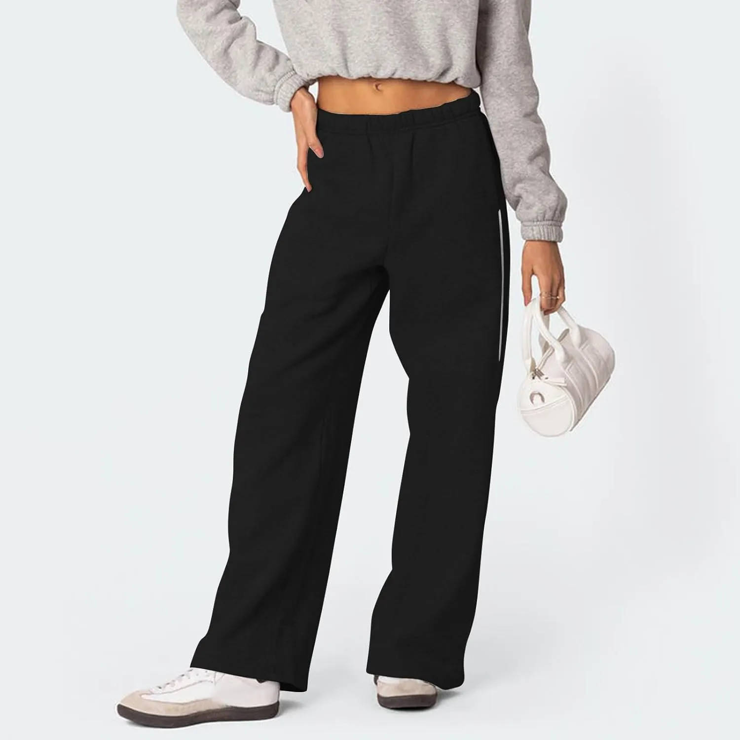 Baggy Sweatpants Women Wide Leg Low Rise Fleece Straight Leg Sweatpants Lightweight Soft Cotton Joggers w/Pockets