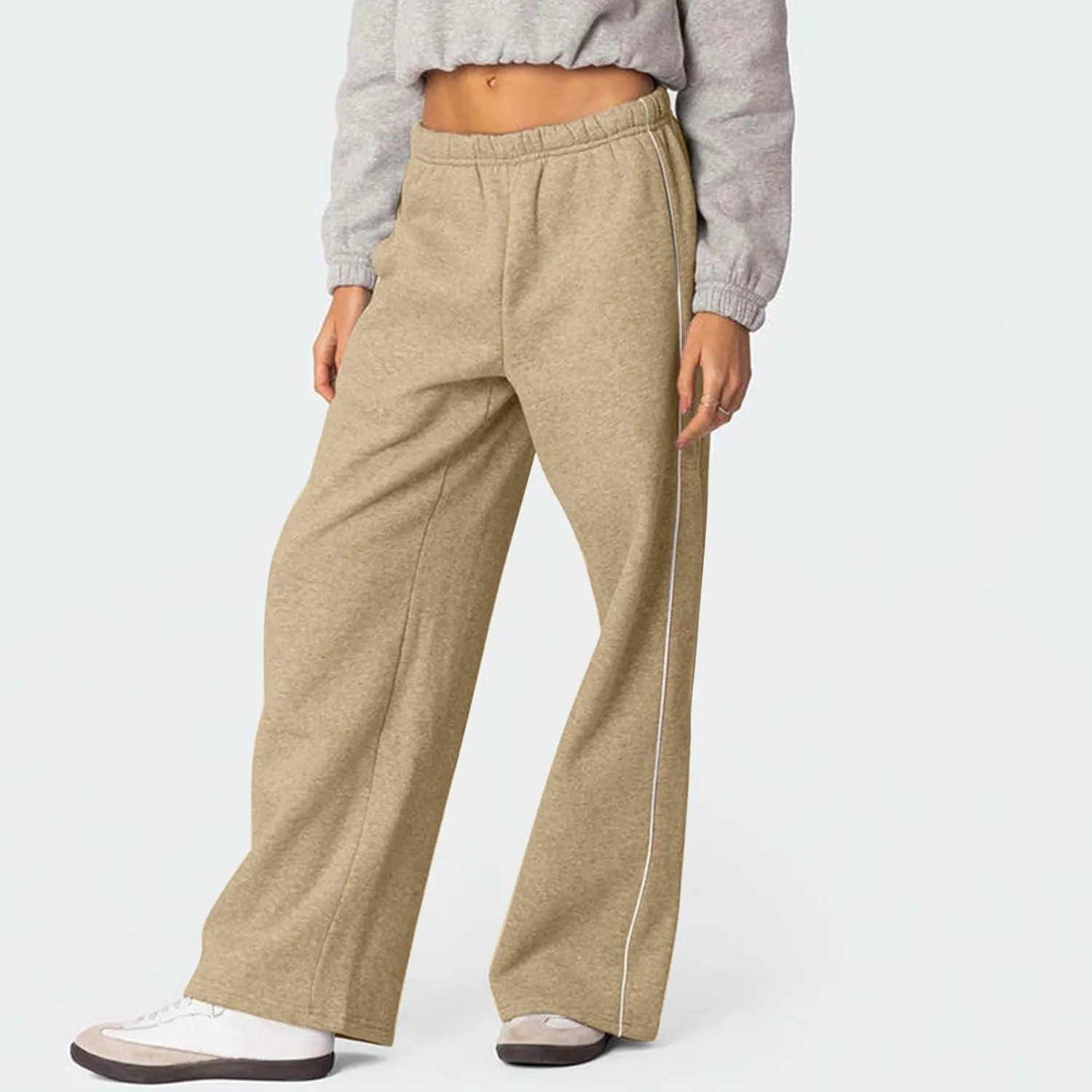 Baggy Sweatpants Women Wide Leg Low Rise Fleece Straight Leg Sweatpants Lightweight Soft Cotton Joggers w/Pockets