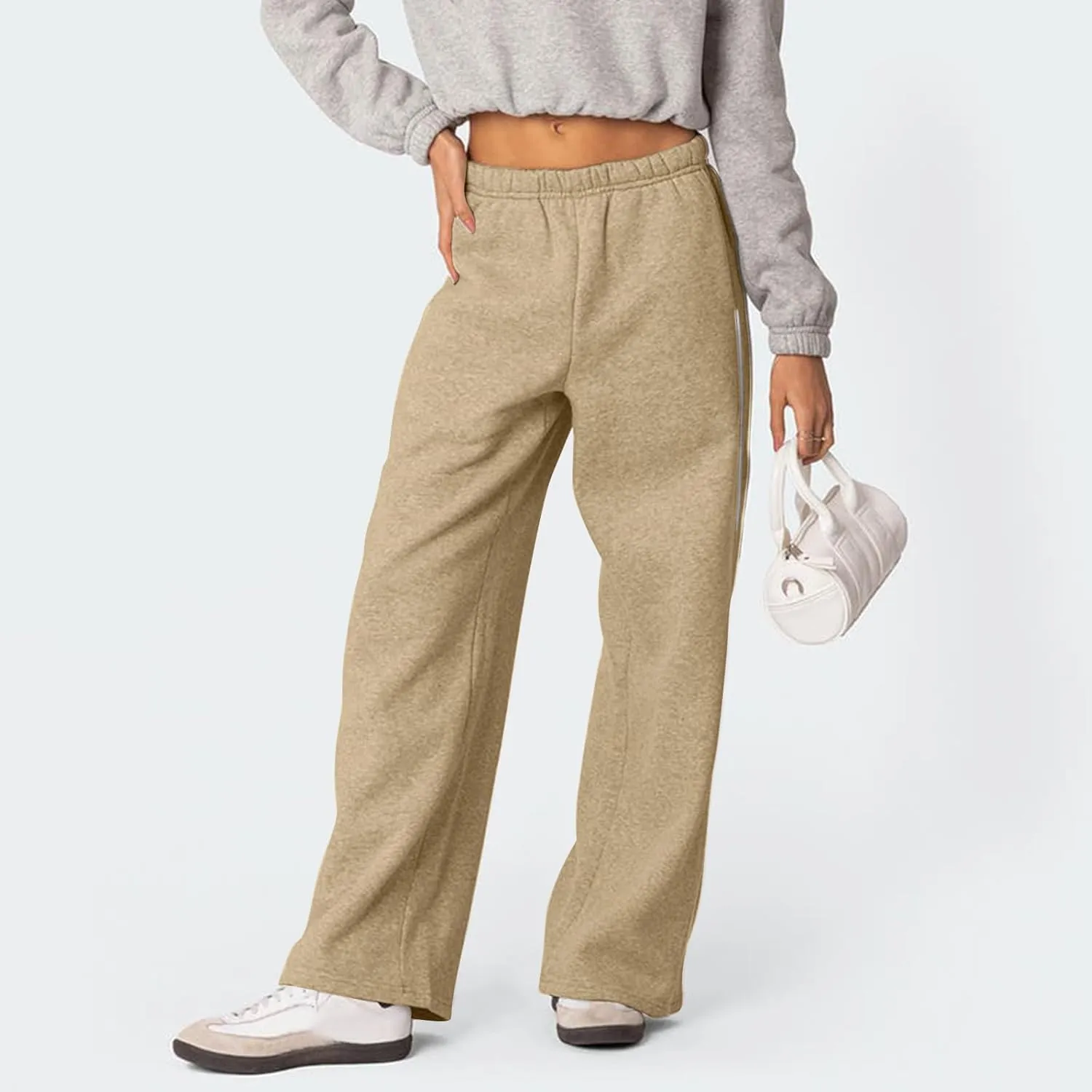 Baggy Sweatpants Women Wide Leg Low Rise Fleece Straight Leg Sweatpants Lightweight Soft Cotton Joggers w/Pockets