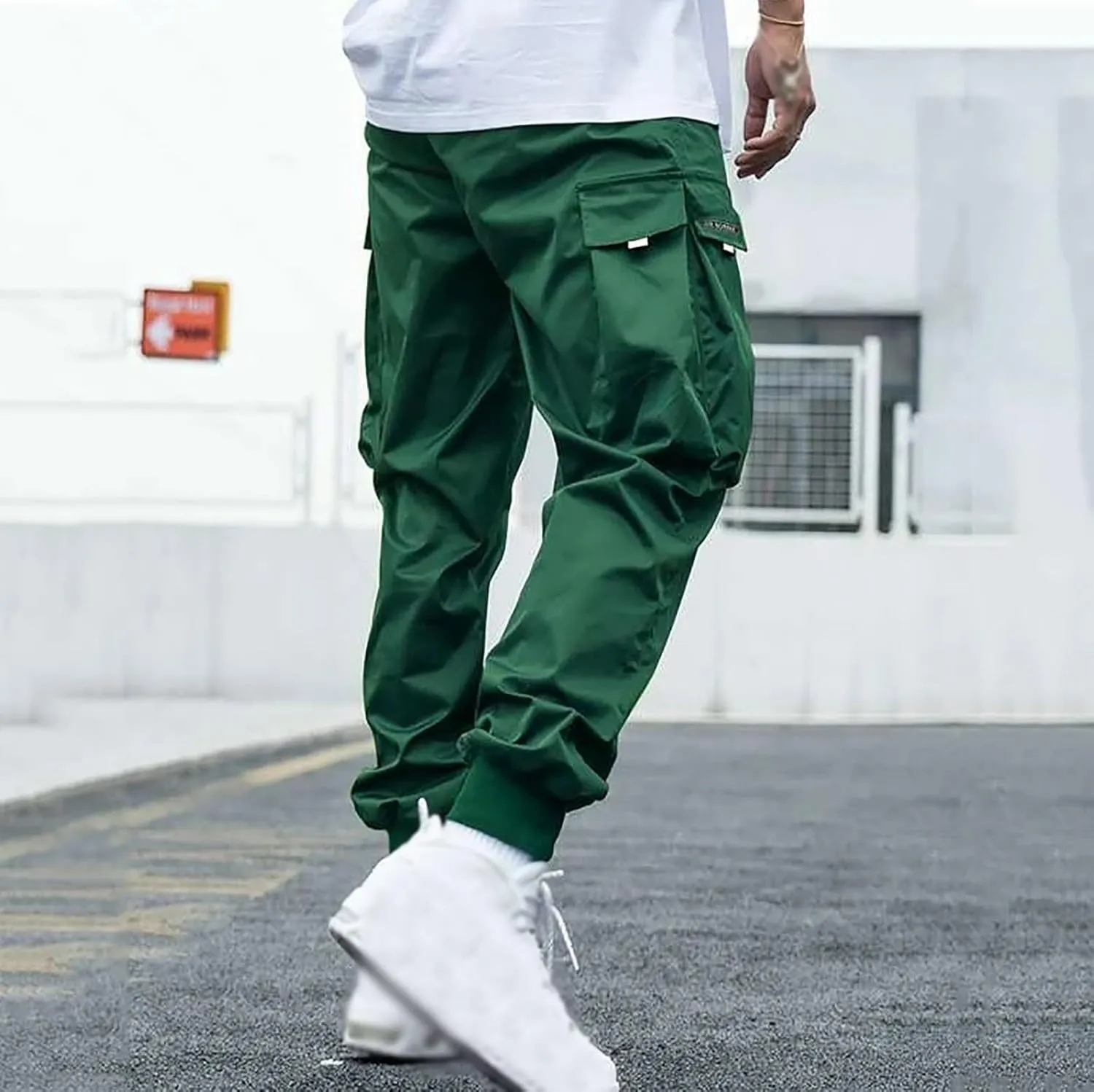 BIFUTON Cargo Pants Men Streetwear Joggers Pants Elastic Waist Hiking Pants Drawstring Cargo Sweatpants with Multi Pockets