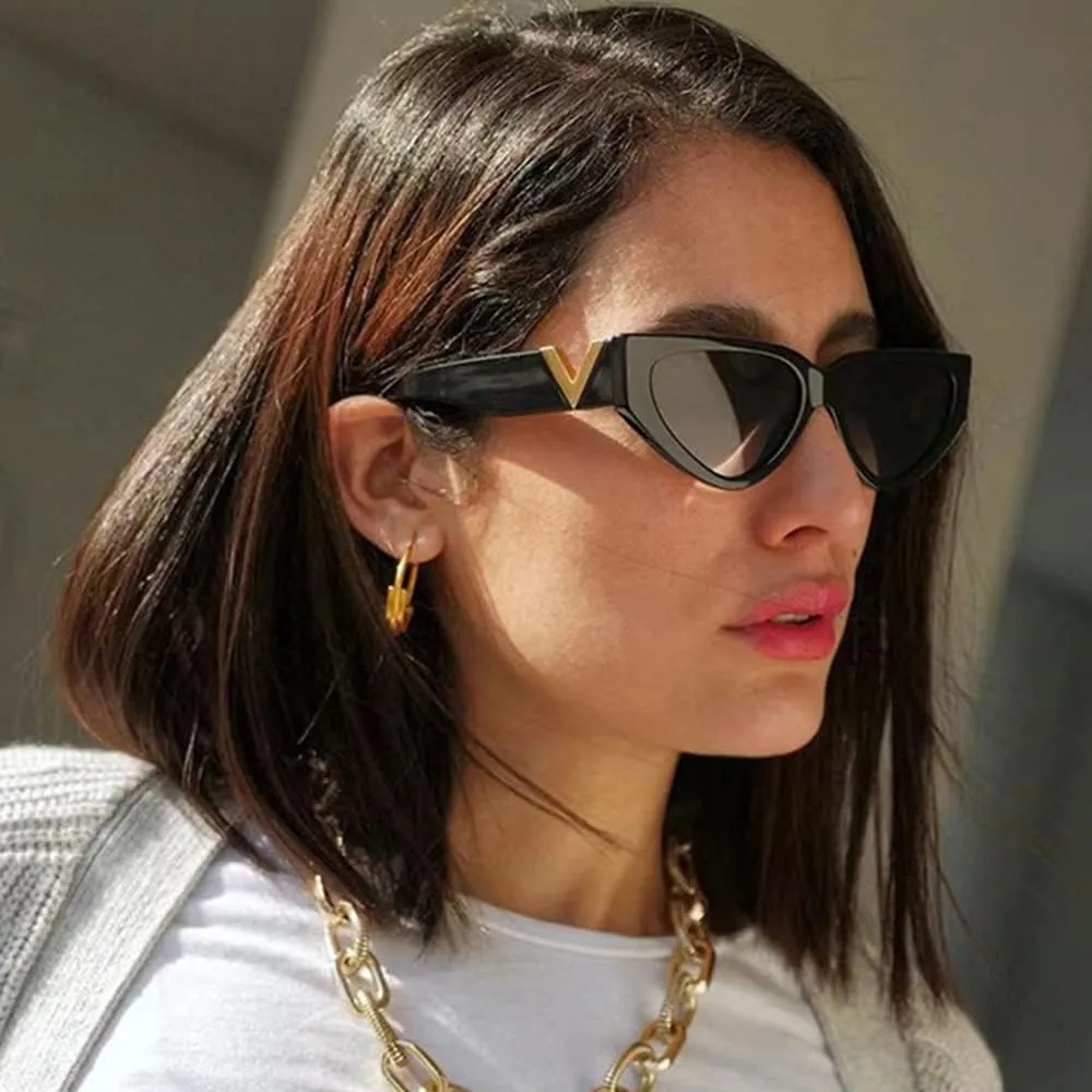 Fashion Cat Eye Sunglasses for Women 90s Retro Trendy Y2K Aesthetic Vintage Small Black Shades 2 Pack