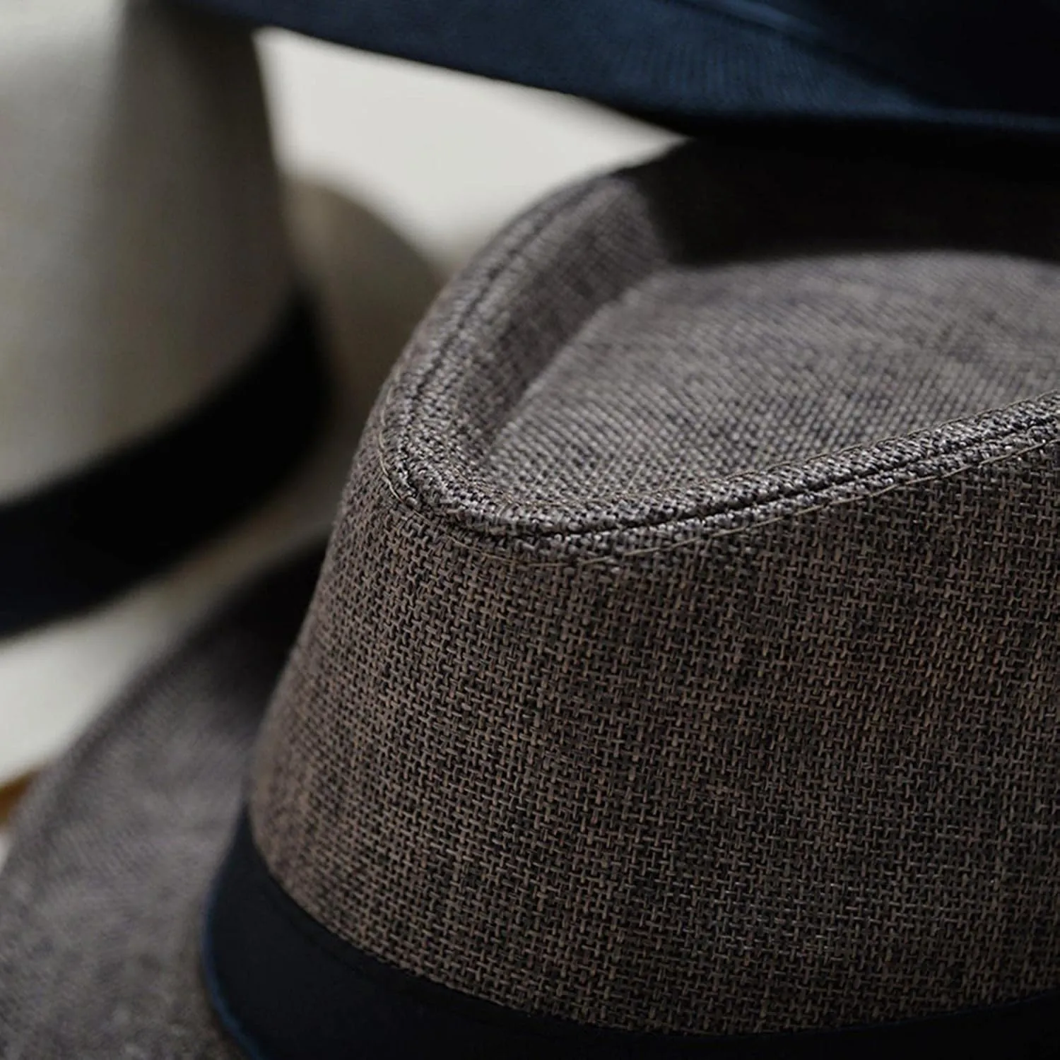 Fedora Hats for Men Women Classic Short Brim Manhatta Fedora Hat with Band Costume Accessory for Men Sun Hat