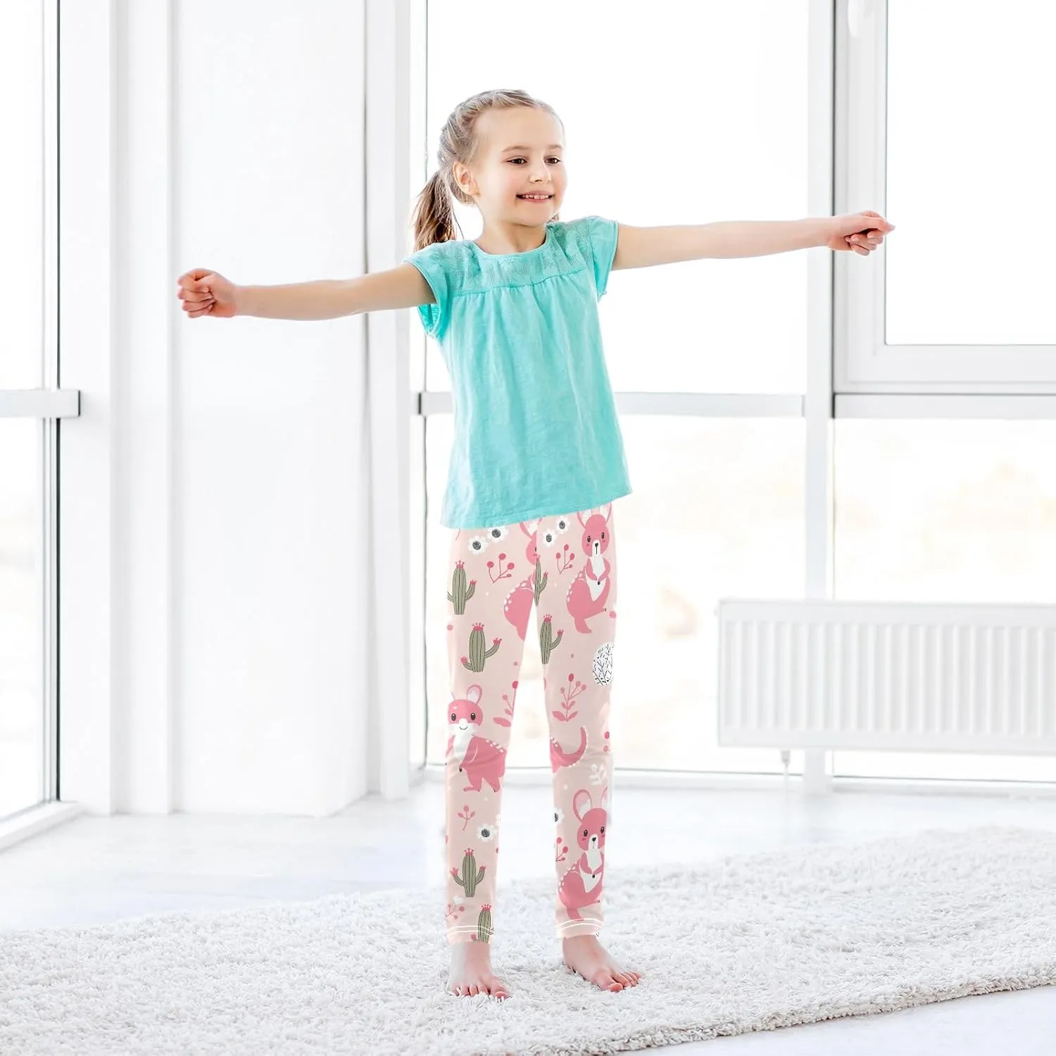 ODAWA Strawberries Daisies Girls Leggings Ankle Length Girls Printed Leggings Comfortable Leggings for Girls, 4t to 10 Years