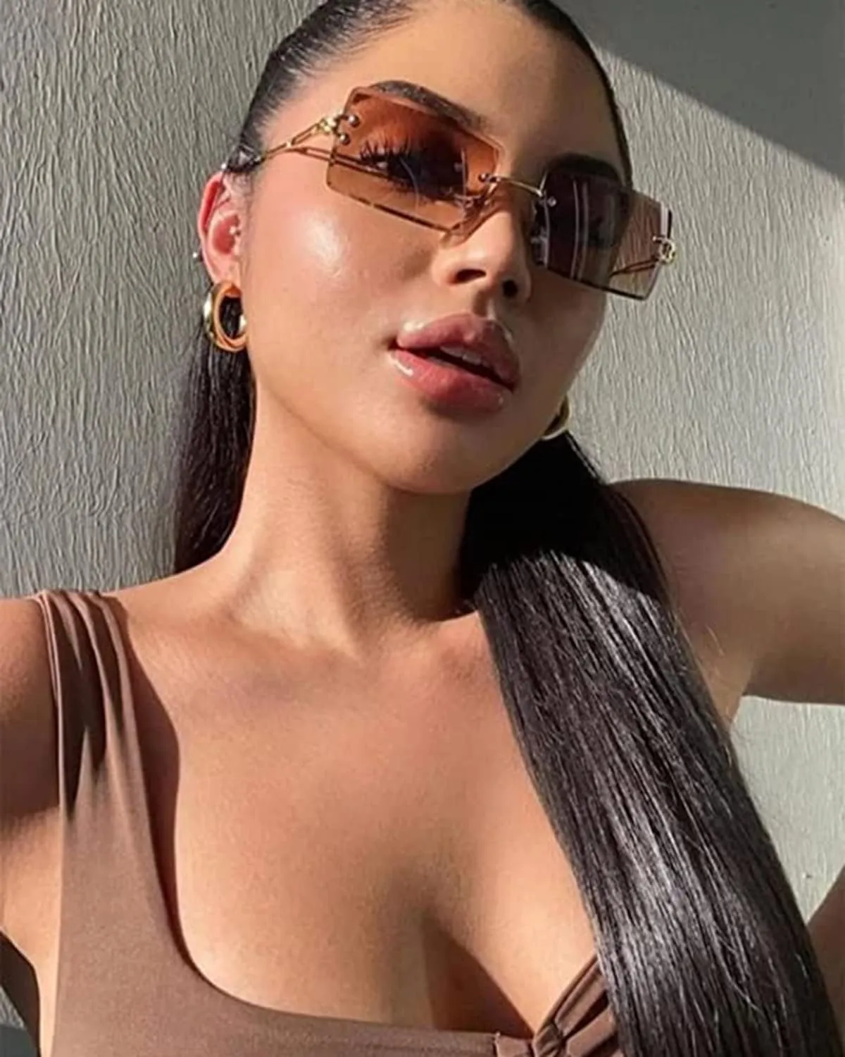 Rimless Rectangle Sunglasses Women Men Trendy Square Y2K Glasses Retro Frameless Eyewear Gradient Lens