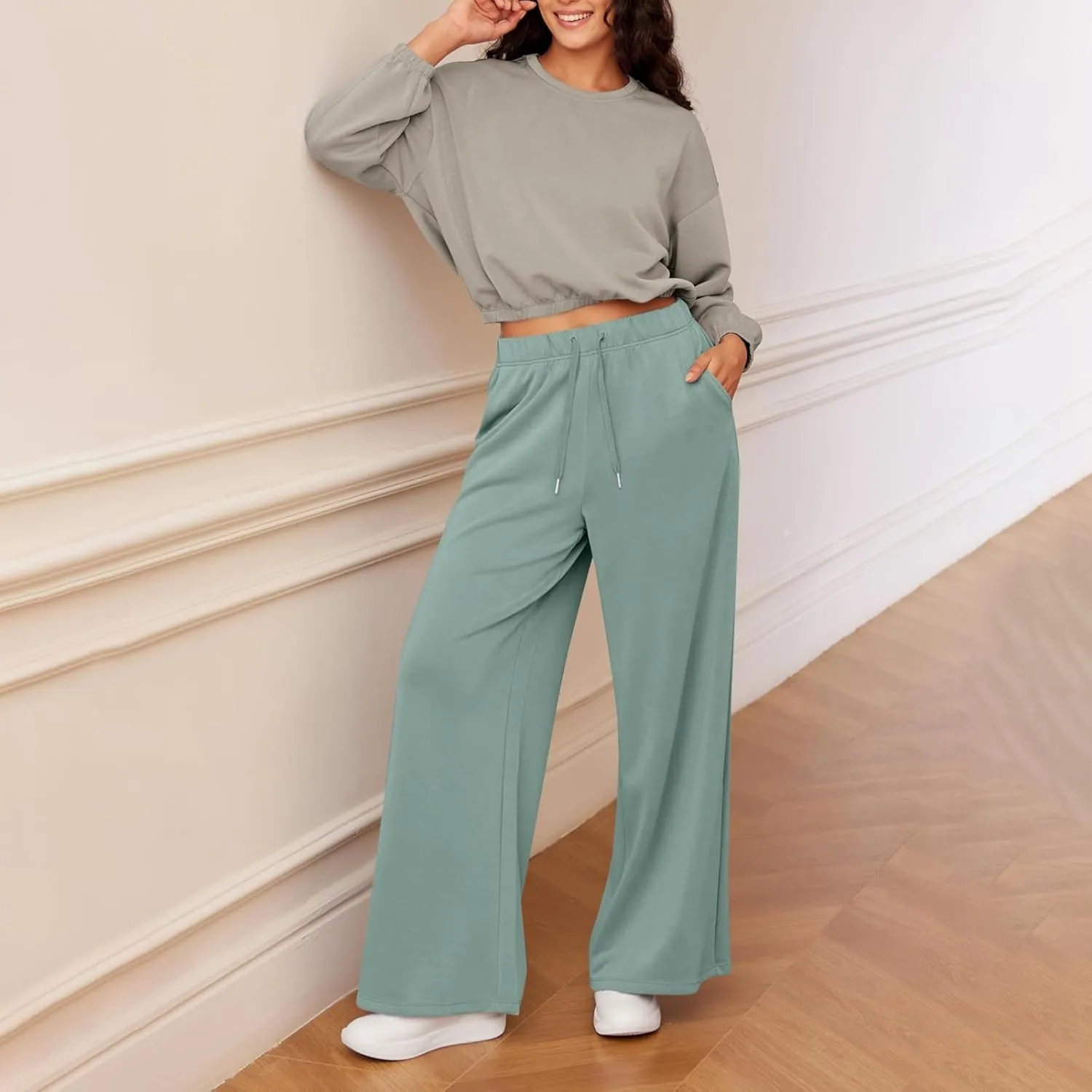 Straight Leg Sweatpants for Women Baggy Joggers Wide Leg High Waisted Jogger Pants Pull on Lounge Pants with Pockets