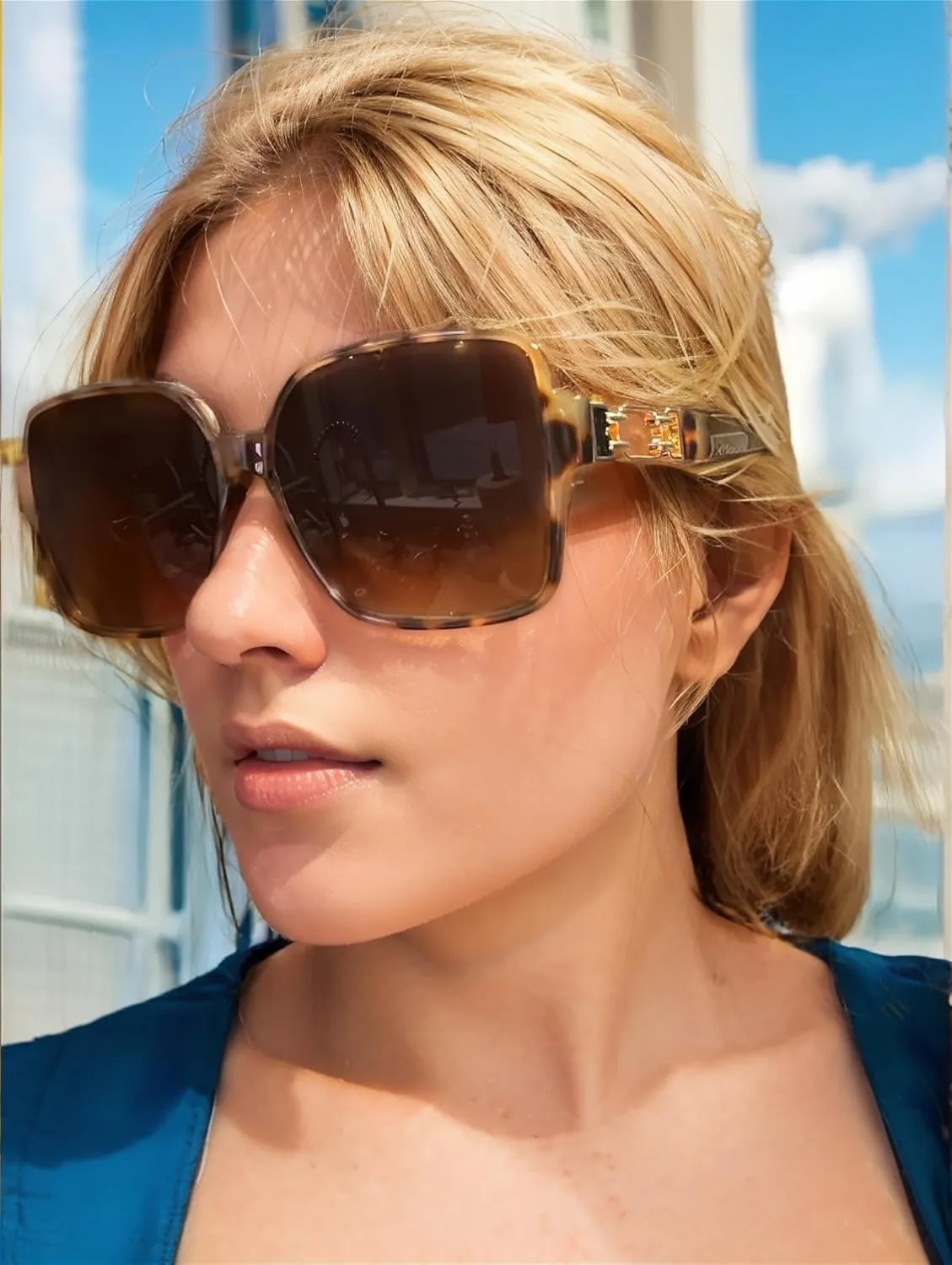 The Fresh Women's Oversized Square Hybrid Butterfly Fashion Sunglasses - Exquisite Packaging