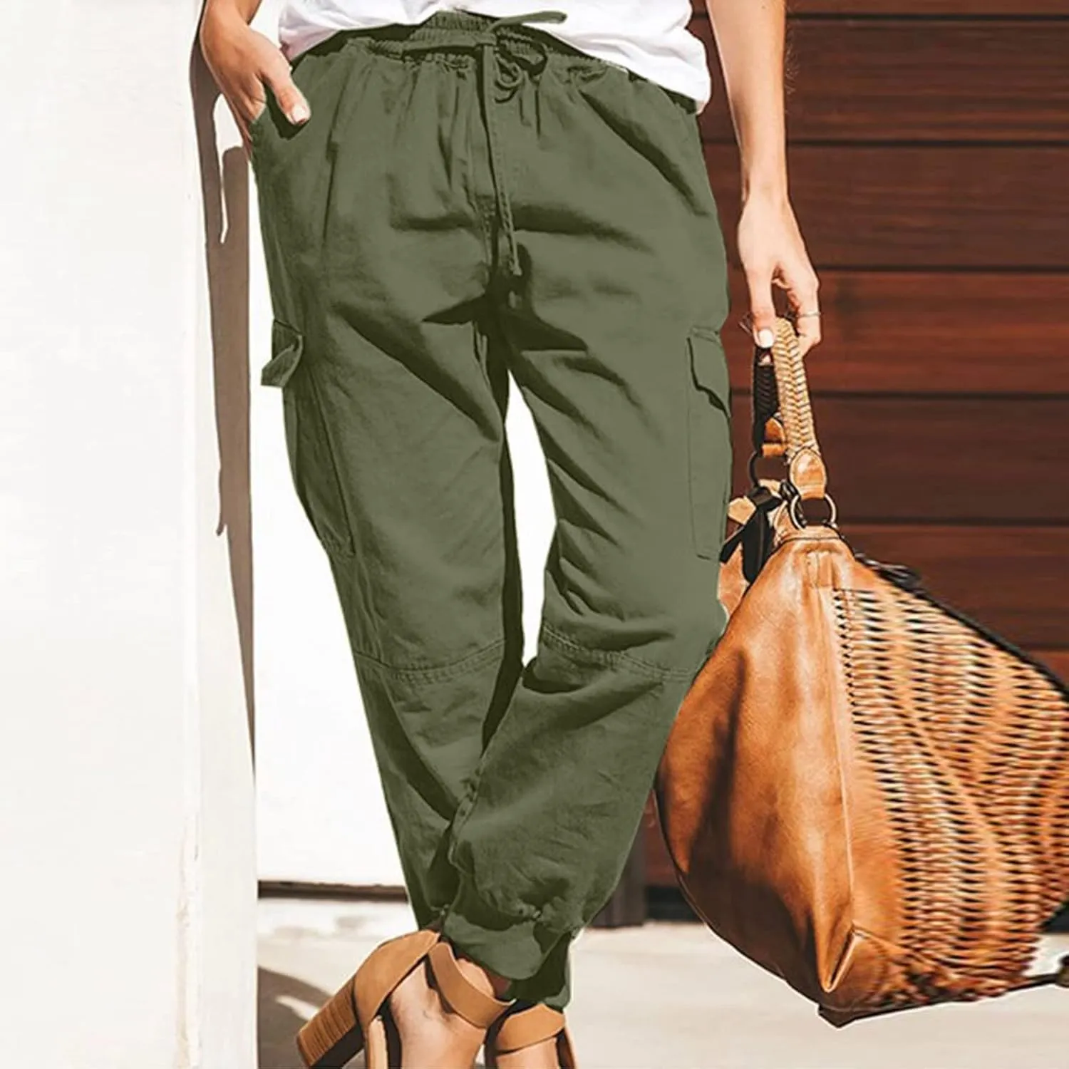 Women Cargo Pants Combat Military Trousers Drawstring Elastic Waist Tapered Pants Baggy Slacks with Multiple Pockets