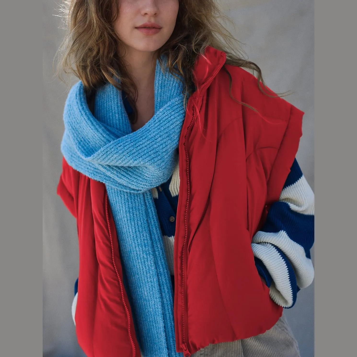 Womens Cropped Puffer Vest Oversized Padded Jackets Stand Collar Cap Sleeve Zip Up Vest Coat Winter Outfits