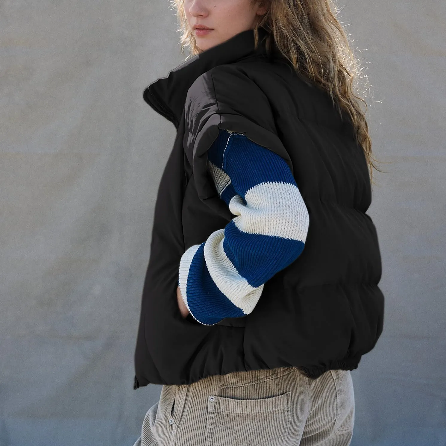 Womens Cropped Puffer Vest Oversized Padded Jackets Stand Collar Cap Sleeve Zip Up Vest Coat Winter Outfits