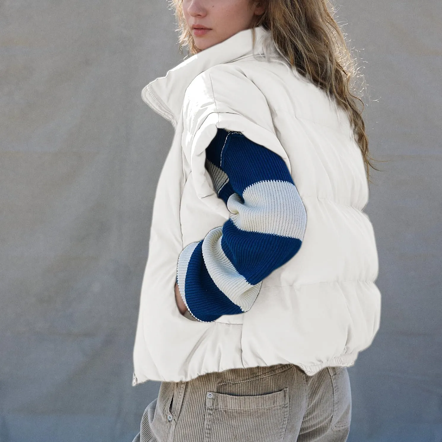 Womens Cropped Puffer Vest Oversized Padded Jackets Stand Collar Cap Sleeve Zip Up Vest Coat Winter Outfits