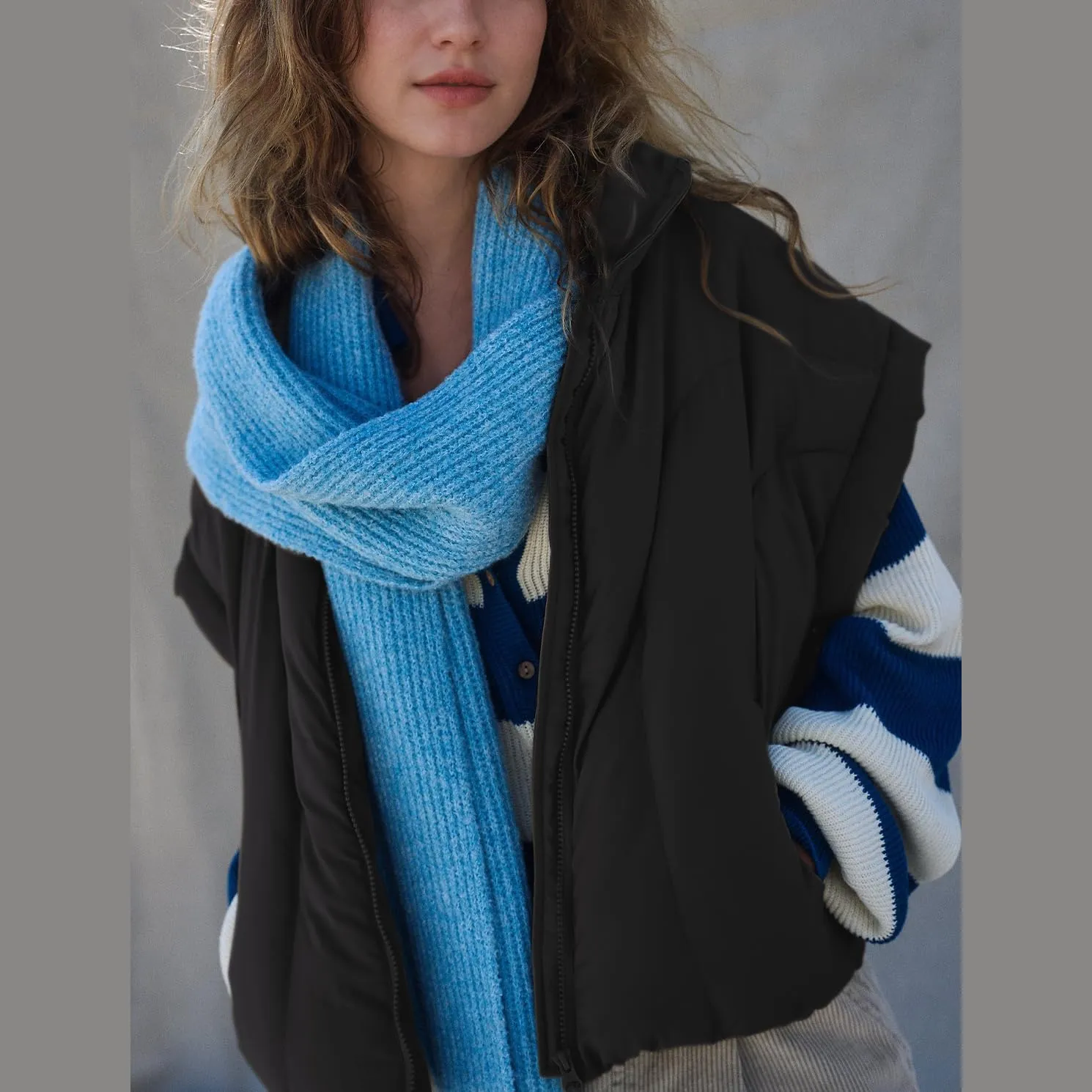 Womens Cropped Puffer Vest Oversized Padded Jackets Stand Collar Cap Sleeve Zip Up Vest Coat Winter Outfits