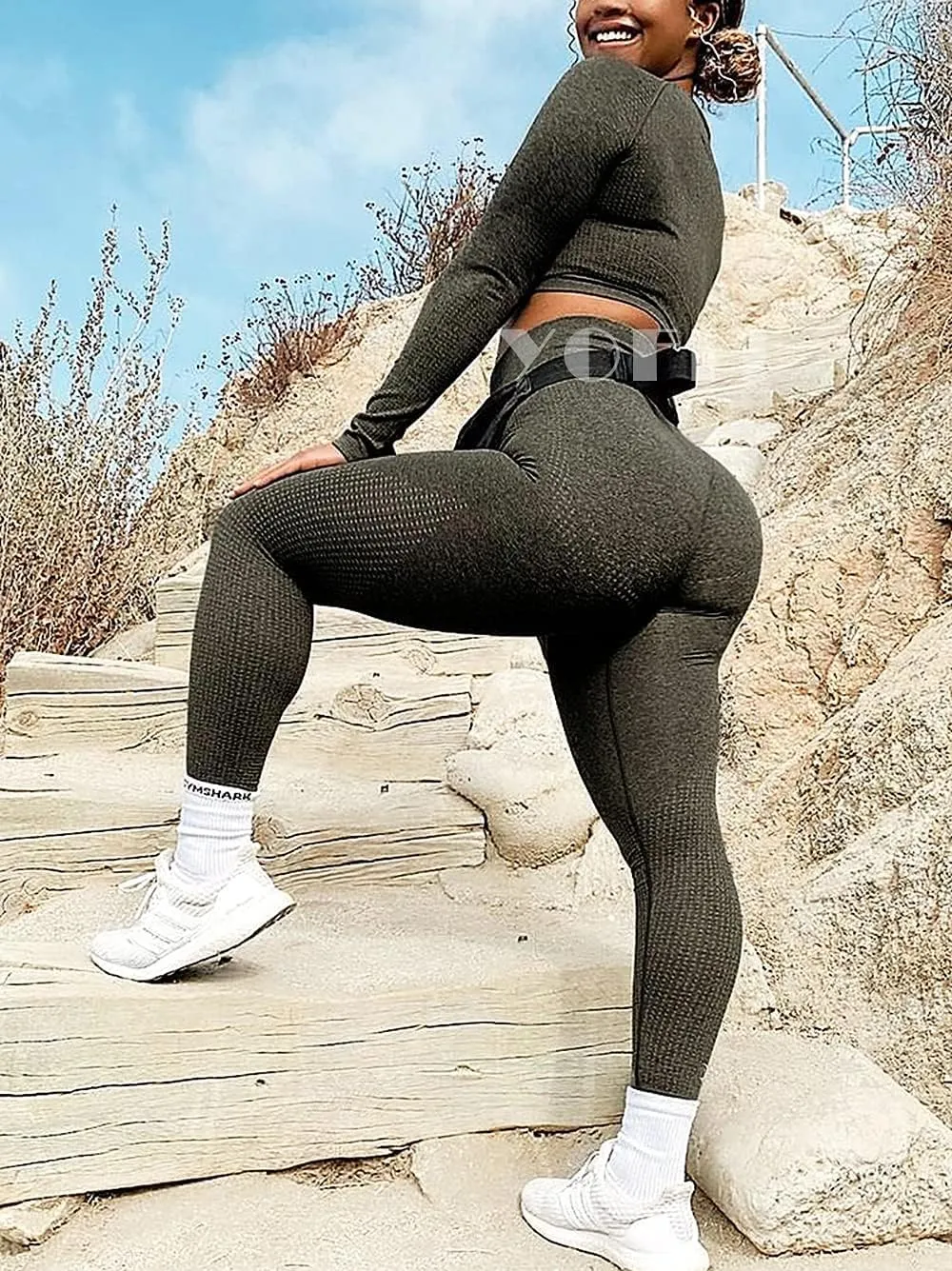 Women's Workout Outfit 2 Pieces Seamless High Waist Yoga Leggings with Long Sleeve Crop Top Gym Clothes Set